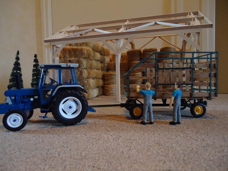 tracteur en situation la mise en situation semblerait presque vraie !